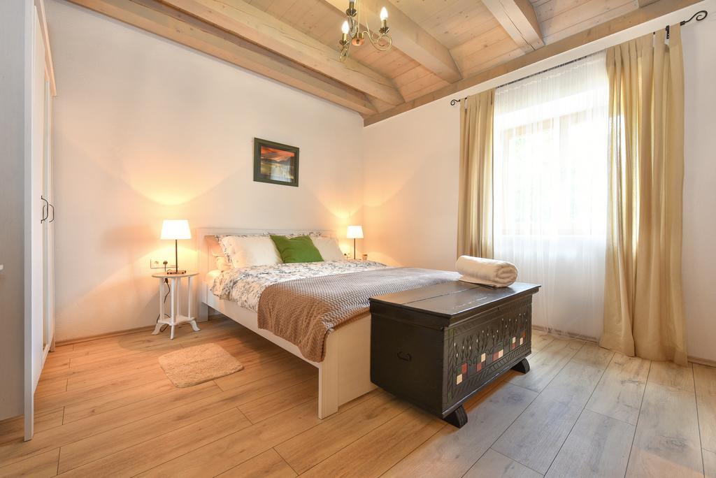 Bogatić Rural House Kod Slapa 빌라 외부 사진