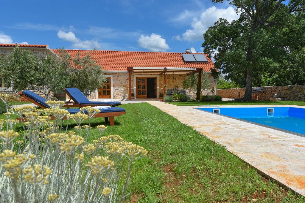 Bogatić Rural House Kod Slapa 빌라 외부 사진